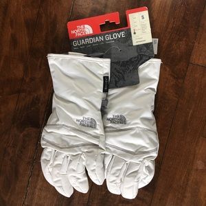 Women’s North Face Guardian Glove NWT